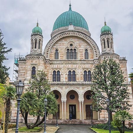 Historic Center Palace - Huge 4 Bedrooms Santa Croce Apartment - By LikehomeFlorenz Exterior foto